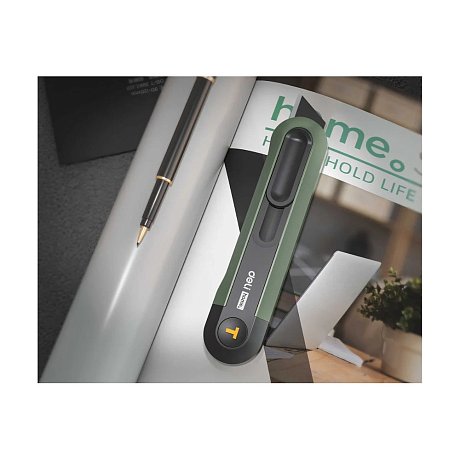 Набор ножей строительных Deli HS EHT4003, 3 шт (ножи 9мм/18мм/трапеция), Soft Touch, зеленый