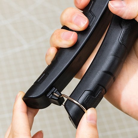 Заклепочник Deli RS EDL236004, 230 мм, 2.4-4.8 мм, красный, черный