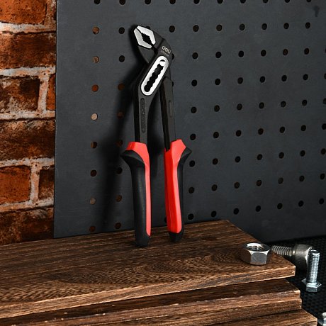Клещи переставные Deli RS EDL2608Z, 200 мм, черный, красный