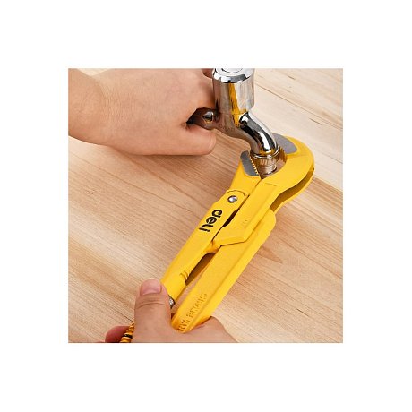 Ключ трубный Deli YS EDL105267 2