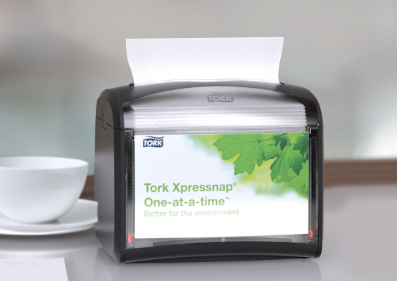 Новые салфетки Tork Xpressnap: решение для заведений с высокой проходимостью